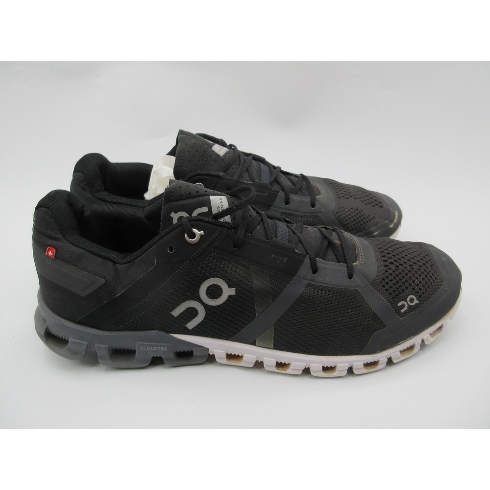 On Running Shoes Mens Size 13 Black CloudTec Helion Swiss Engineering Running